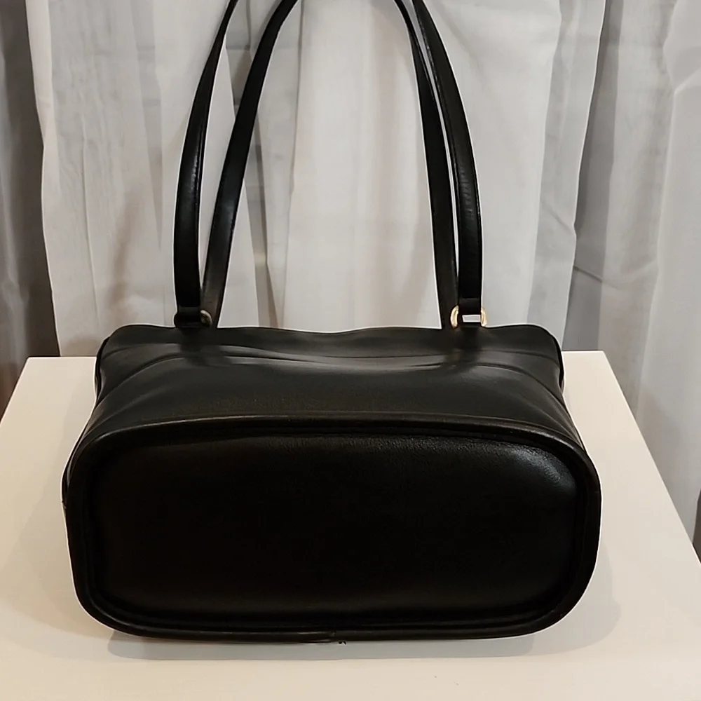 Vintage Coach Tribeca Shopper #9098